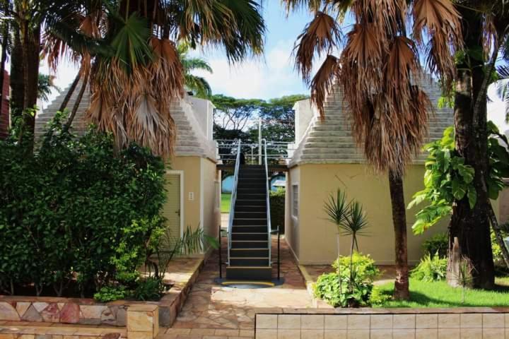Pousada Recanto Das Araras "Com Acesso Ao Lagoa Quente" Caldas Novas Exterior photo